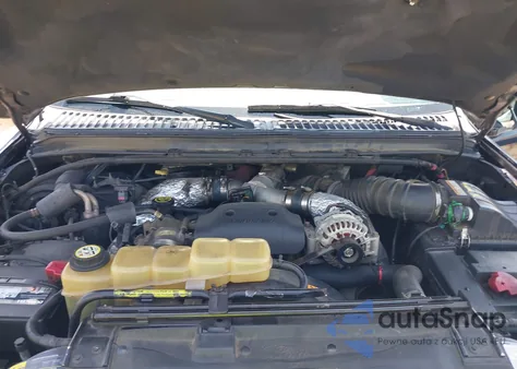 2002 Ford F-250 Lariat/Xl/Xlt z USA, uszkodzony, nr VIN 1FTNX21F72EC13520